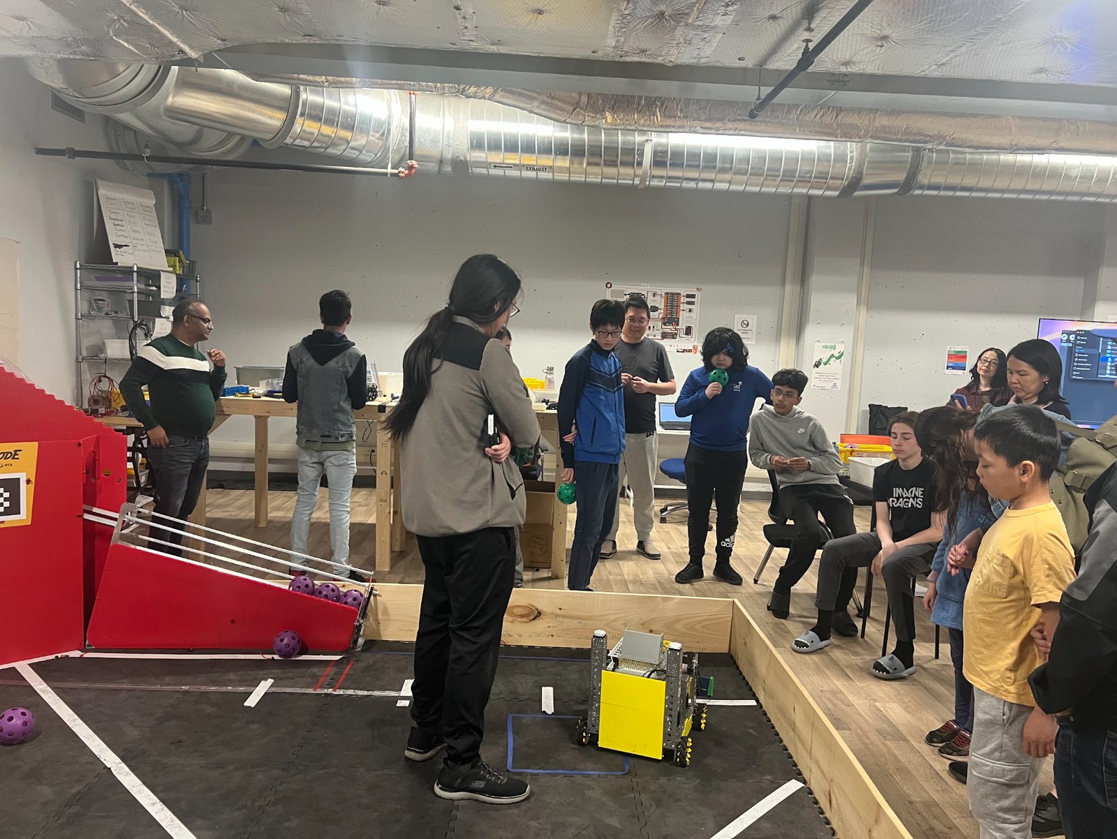 Cheetahs Robotics showcasing a robot at OnTalent and LTC7